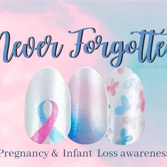 Color Street Never Forgotten - Picture 2 of 5